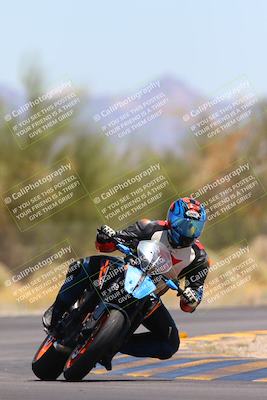 media/May-11-2024-SoCal Trackdays (Sat) [[cc414cfff5]]/10-Turn 2 (1145am)/